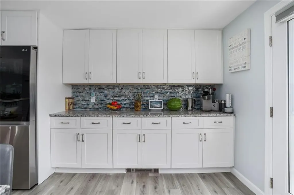 46 Exeter Boulevard Narragansett RI 02882
