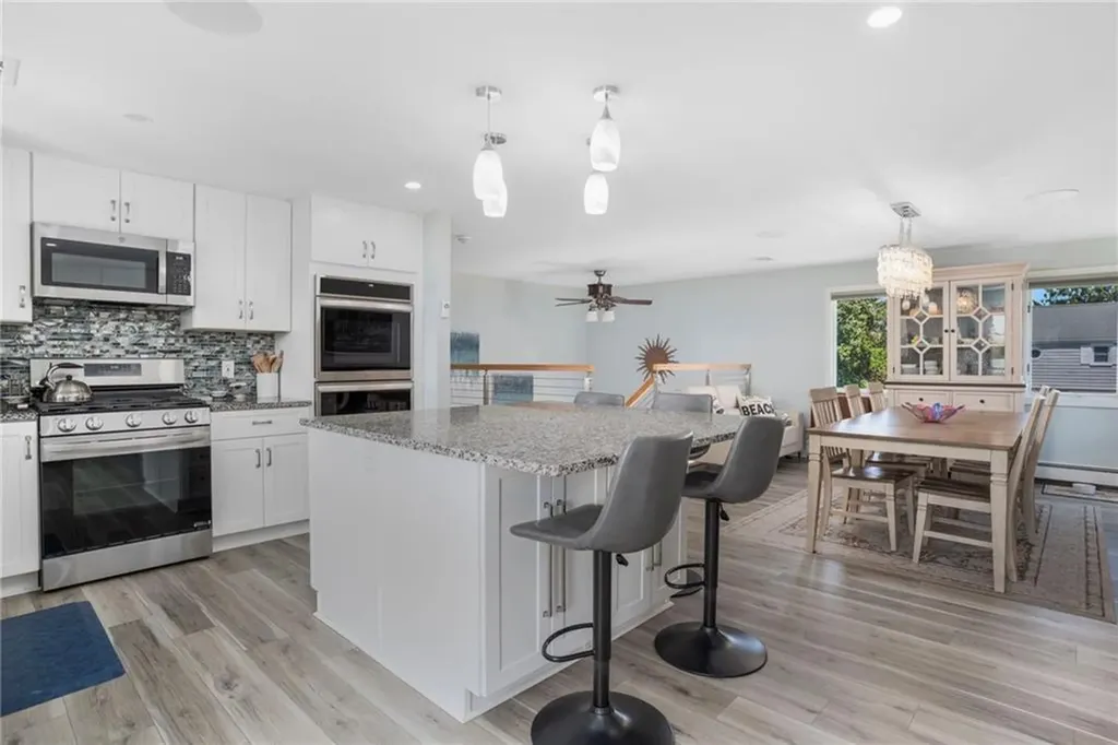 46 Exeter Boulevard Narragansett RI 02882