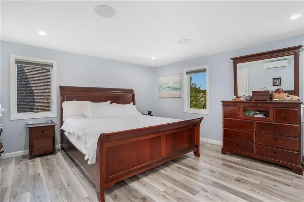 46 Exeter Boulevard Narragansett RI 02882