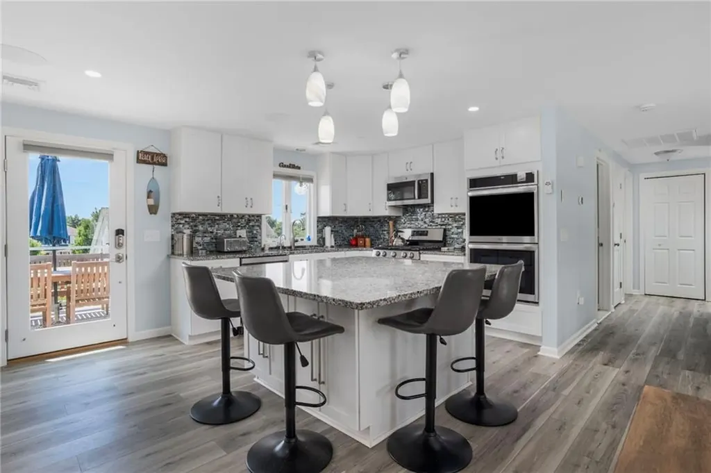 46 Exeter Boulevard Narragansett RI 02882