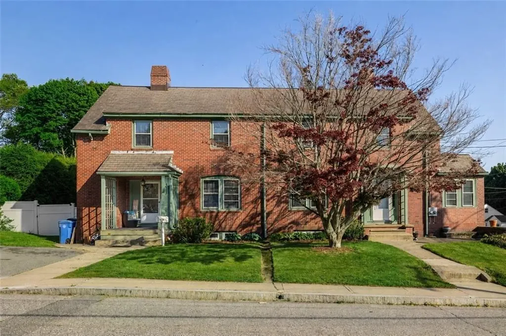 12 Blackstone Street Cumberland RI 02864