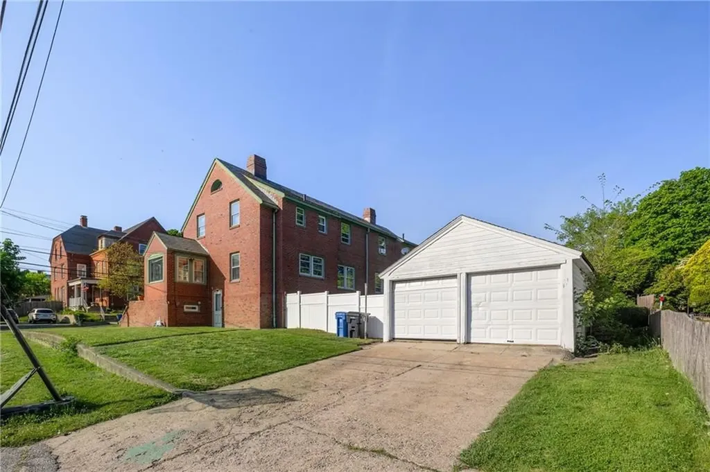 12 Blackstone Street Cumberland RI 02864