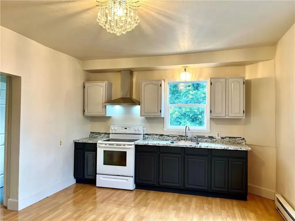 887 Branch Avenue Providence RI 02904
