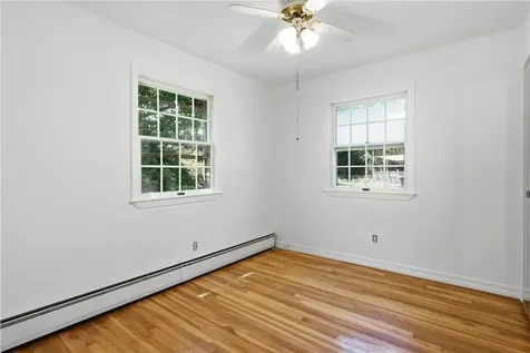 22 Hatfield Street North Kingstown RI 02852