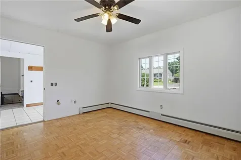 22 Hatfield Street North Kingstown RI 02852