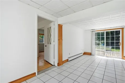 22 Hatfield Street North Kingstown RI 02852