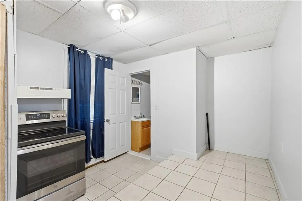 127 Meadow Street Pawtucket RI 02860