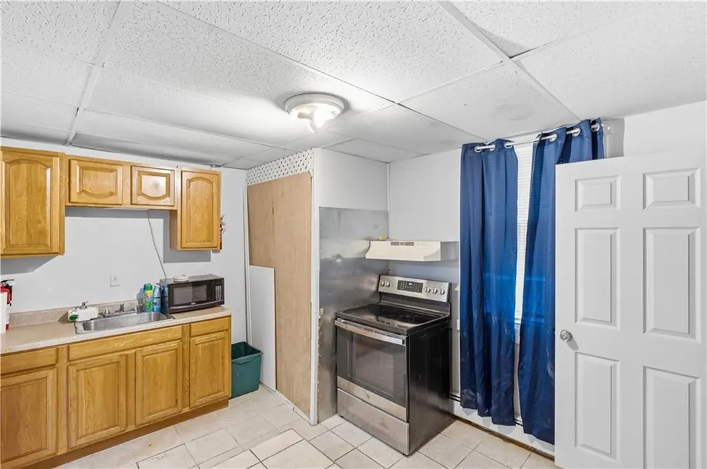 127 Meadow Street Pawtucket RI 02860