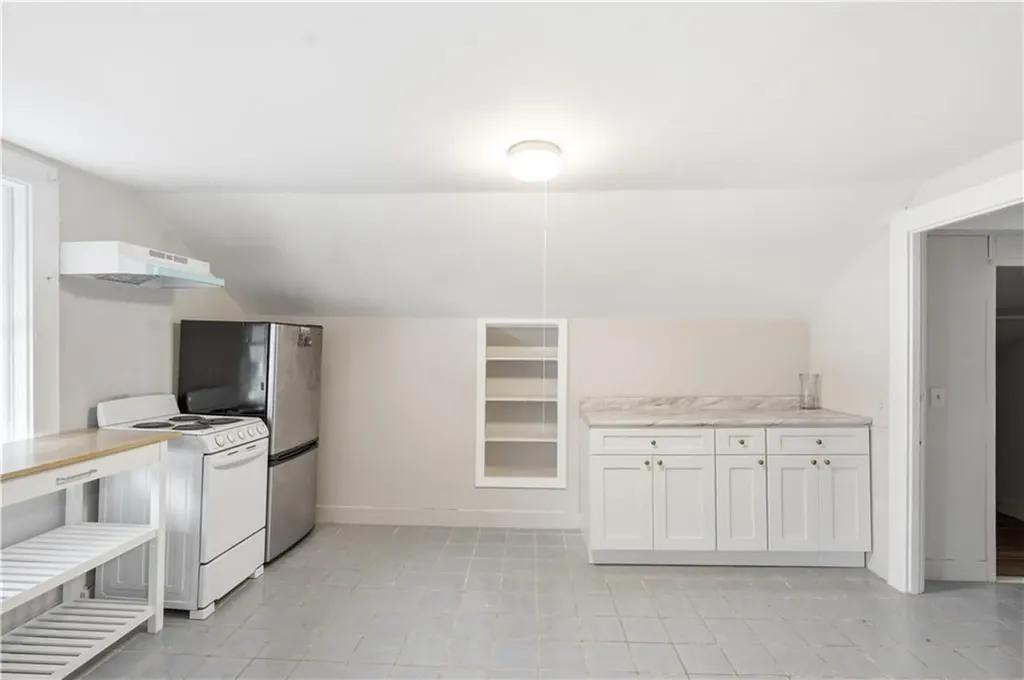 127 Meadow Street Pawtucket RI 02860