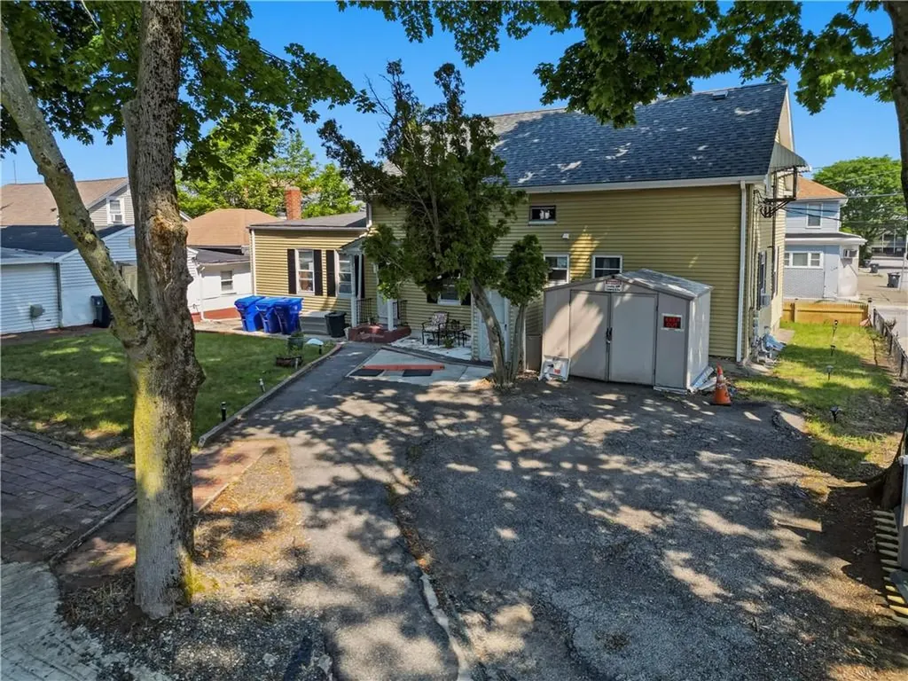 127 Meadow Street Pawtucket RI 02860
