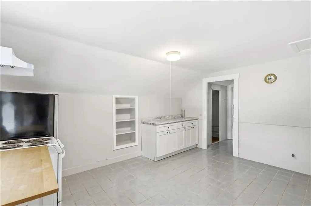 127 Meadow Street Pawtucket RI 02860