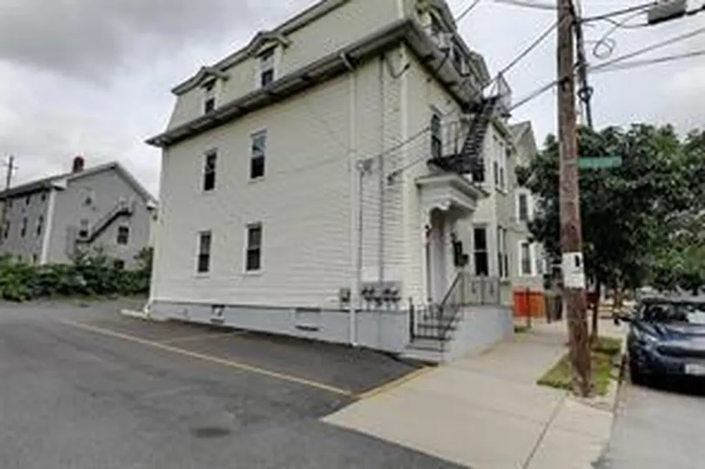 20 Governor Street Providence RI 02906