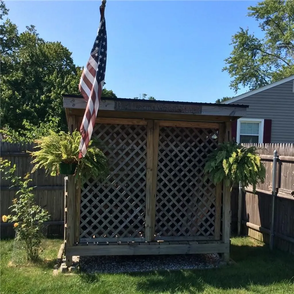 18 Mellon Road Warwick RI 02889