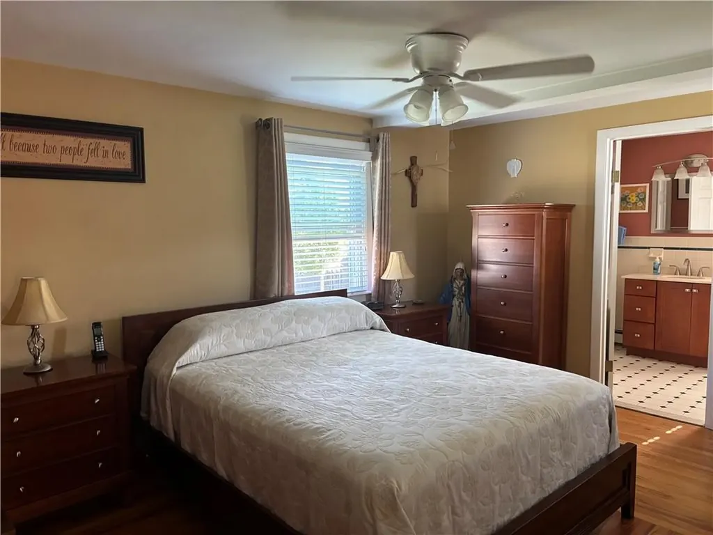 18 Mellon Road Warwick RI 02889