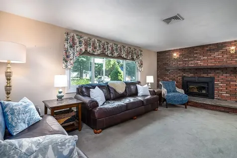 26 High Street North Kingstown RI 02852
