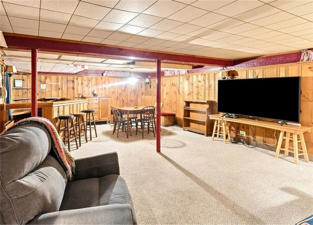 48 Fairway Drive Cranston RI 02920