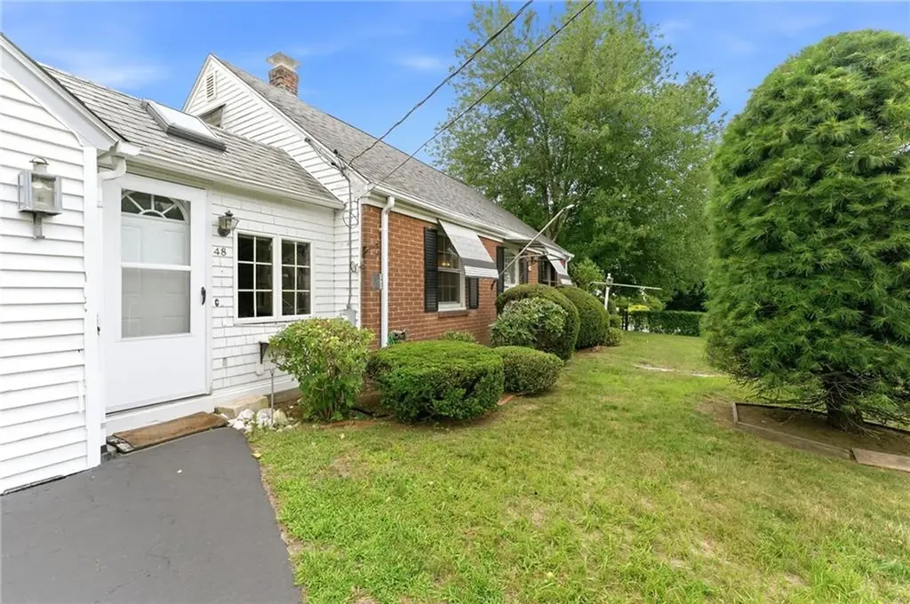 48 Fairway Drive Cranston RI 02920