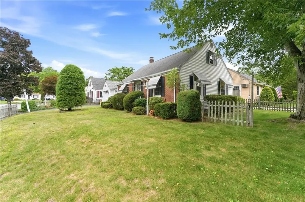 48 Fairway Drive Cranston RI 02920