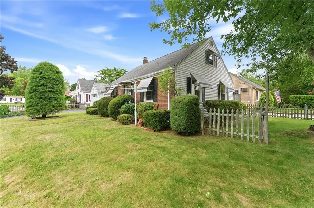 48 Fairway Drive Cranston RI 02920