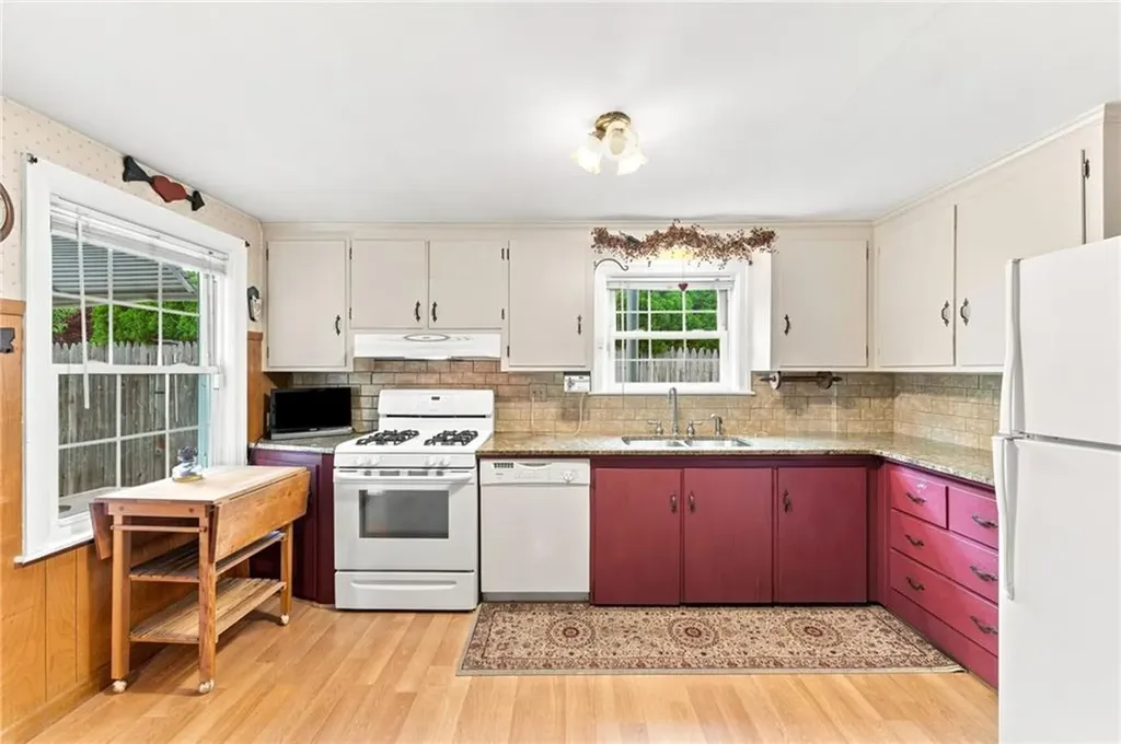 48 Fairway Drive Cranston RI 02920