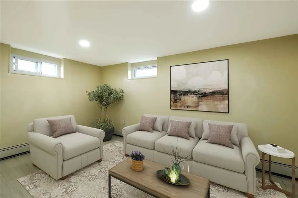 247 Grosvenor Avenue North Providence RI 02904