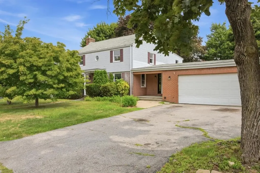 12 Buttonwood Drive Cranston RI 02920