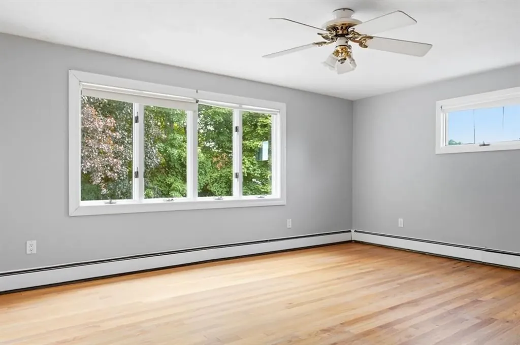 12 Buttonwood Drive Cranston RI 02920