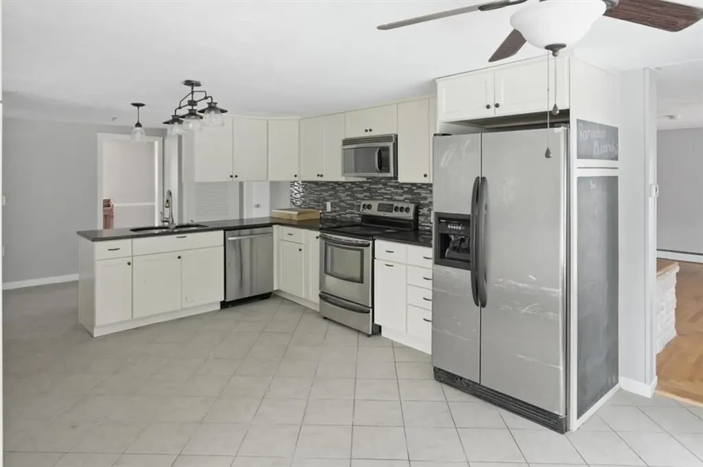 12 Buttonwood Drive Cranston RI 02920
