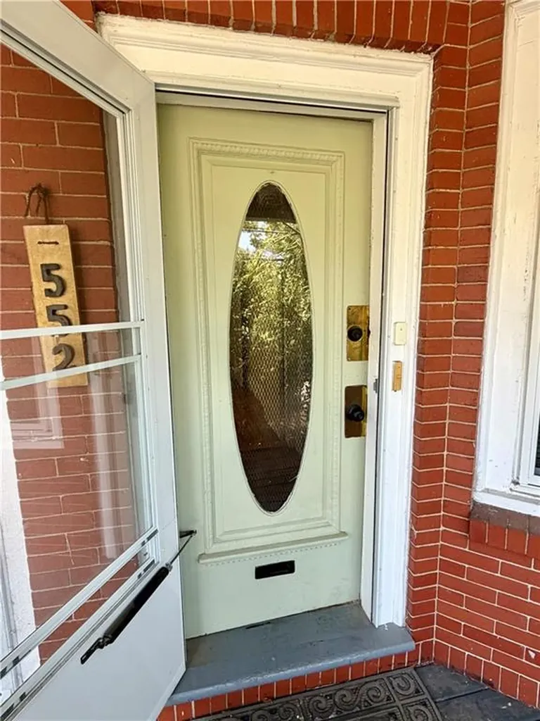 552 Hope Street Providence RI 02906