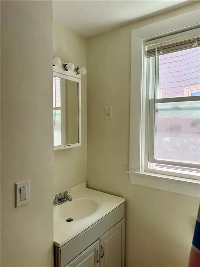 552 Hope Street Providence RI 02906