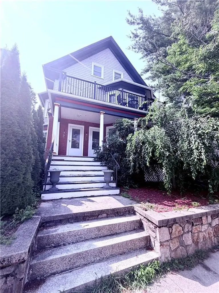 552 Hope Street Providence RI 02906