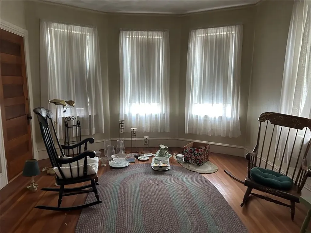 209 Webster Avenue Providence RI 02909