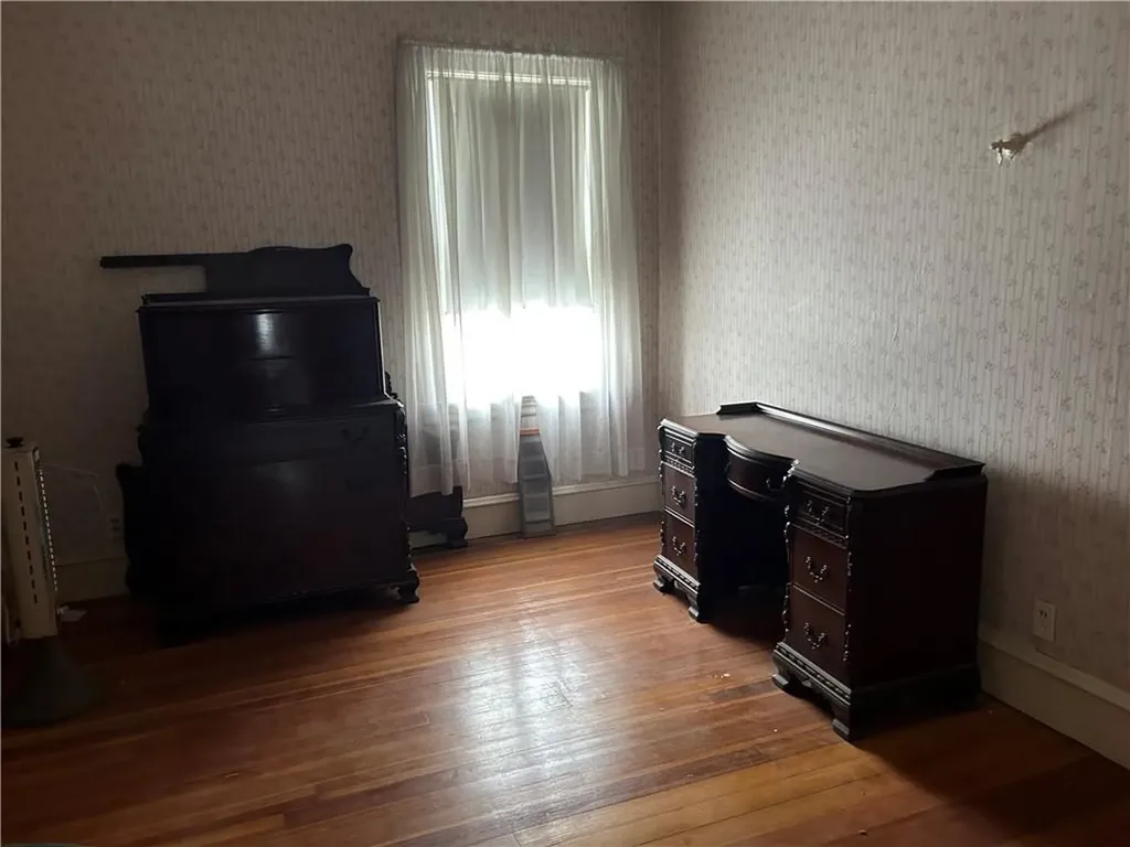 209 Webster Avenue Providence RI 02909