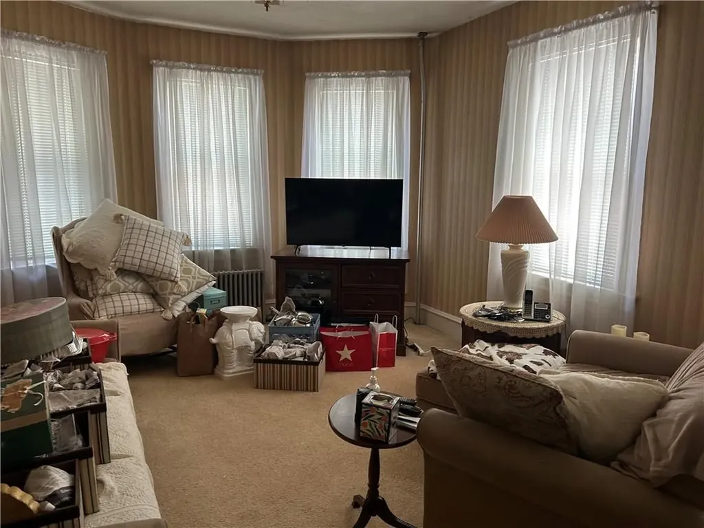 209 Webster Avenue Providence RI 02909