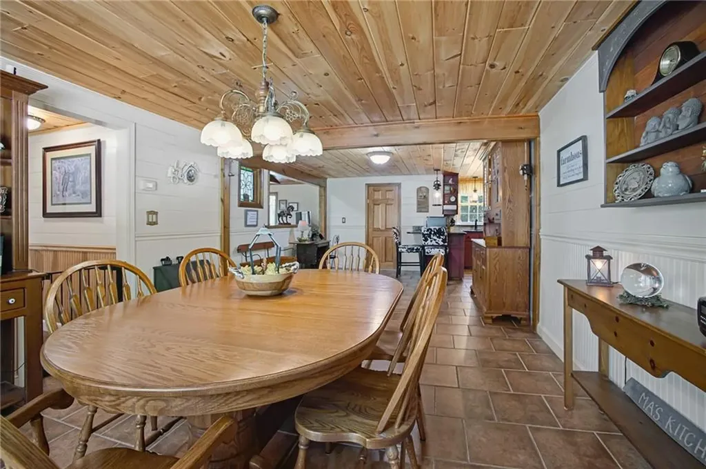 22 Burgess Road Foster RI 02825