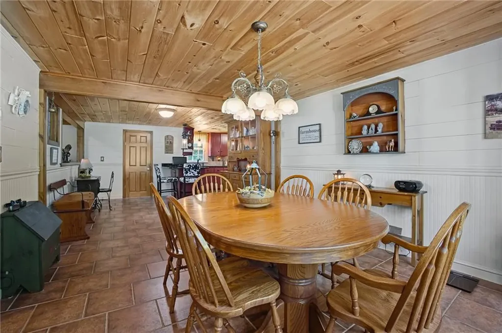 22 Burgess Road Foster RI 02825