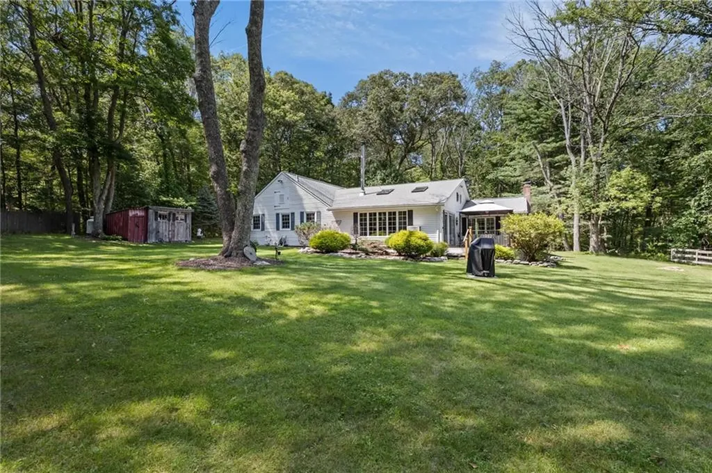 22 Burgess Road Foster RI 02825