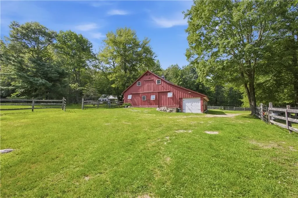 22 Burgess Road Foster RI 02825