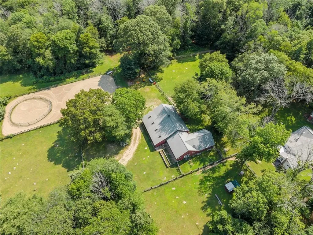 22 Burgess Road Foster RI 02825