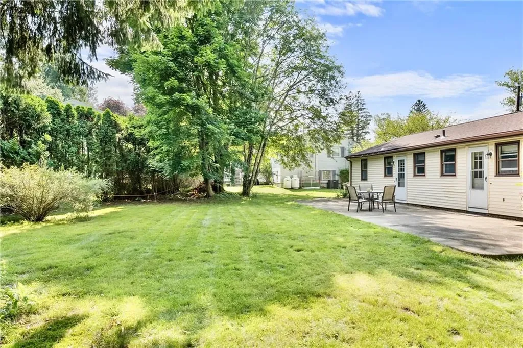 27 Faxon Street West Warwick RI 02893