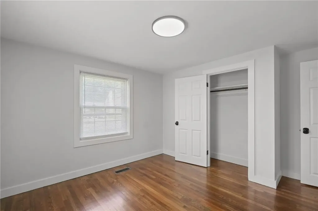 95 Harmony Court Warwick RI 02889