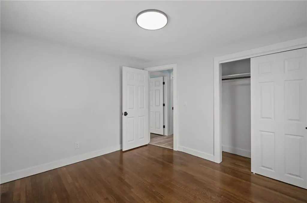 95 Harmony Court Warwick RI 02889