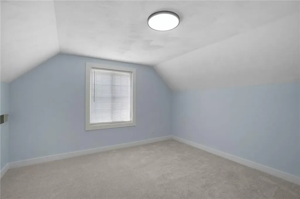 95 Harmony Court Warwick RI 02889