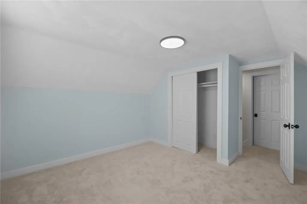 95 Harmony Court Warwick RI 02889