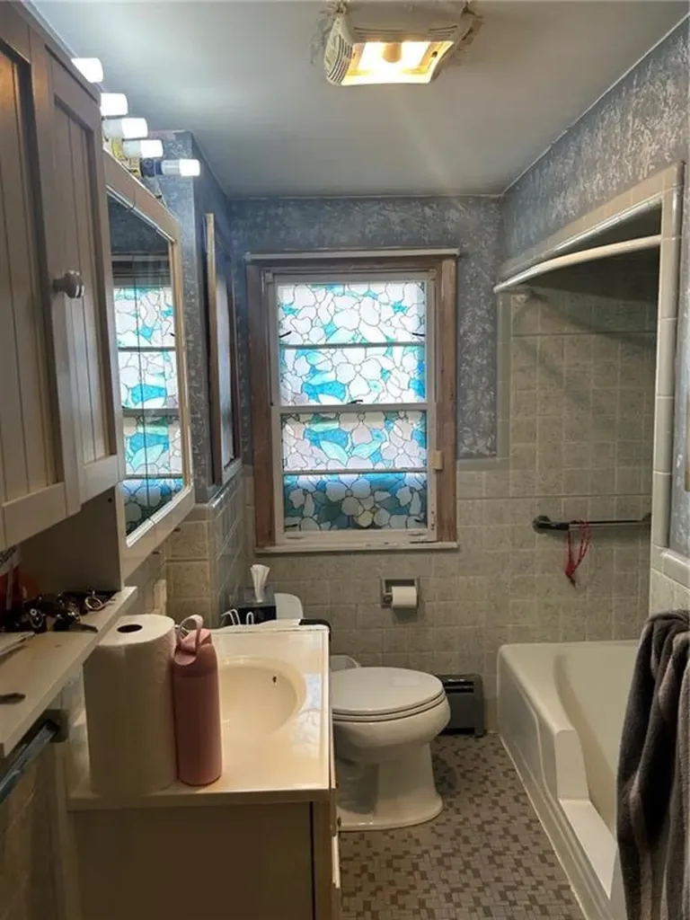 54 Furlong Street Cranston RI 02920