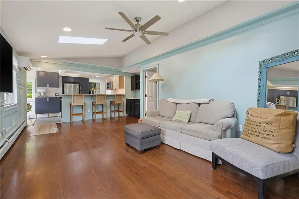 205 Waterman Avenue North Providence RI 02911