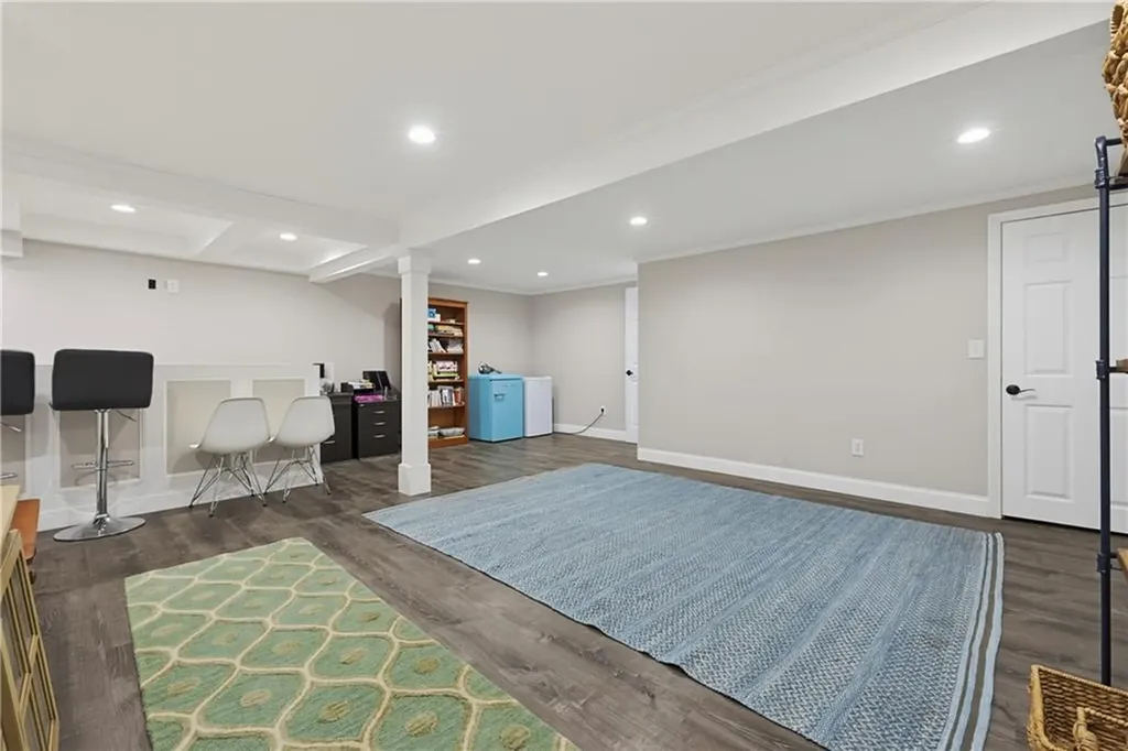 205 Waterman Avenue North Providence RI 02911