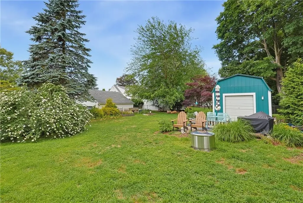 205 Waterman Avenue North Providence RI 02911
