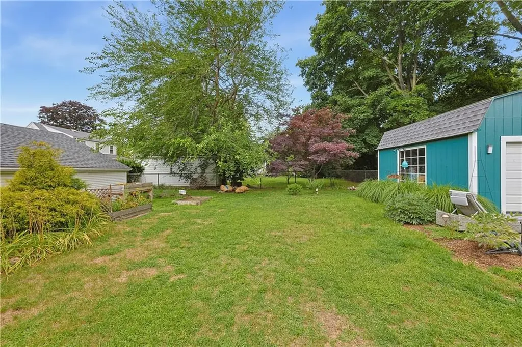 205 Waterman Avenue North Providence RI 02911