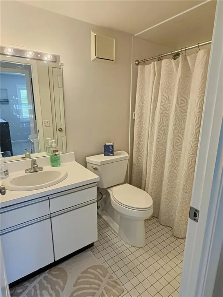 650 East Greenwich Avenue West Warwick RI 02893